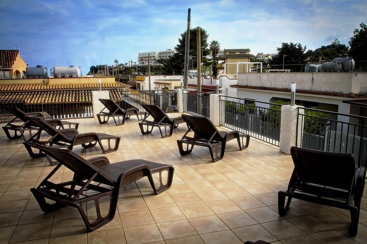 B&B Solarium Lido di Noto Екстер'єр фото